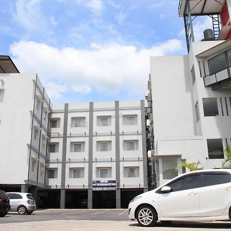 Bukit Dago Hotel Bandung Exterior photo