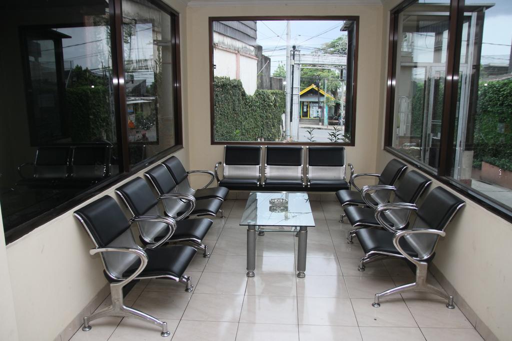Bukit Dago Hotel Bandung Exterior photo