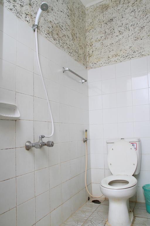Bukit Dago Hotel Bandung Room photo